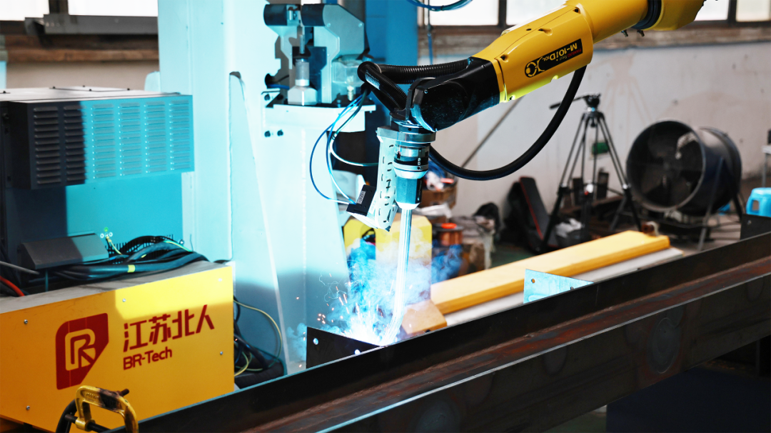 北人具身视界 | 当焊接机器人长出“大脑” 北人具身视界 | 当焊接机器人长出“大脑”